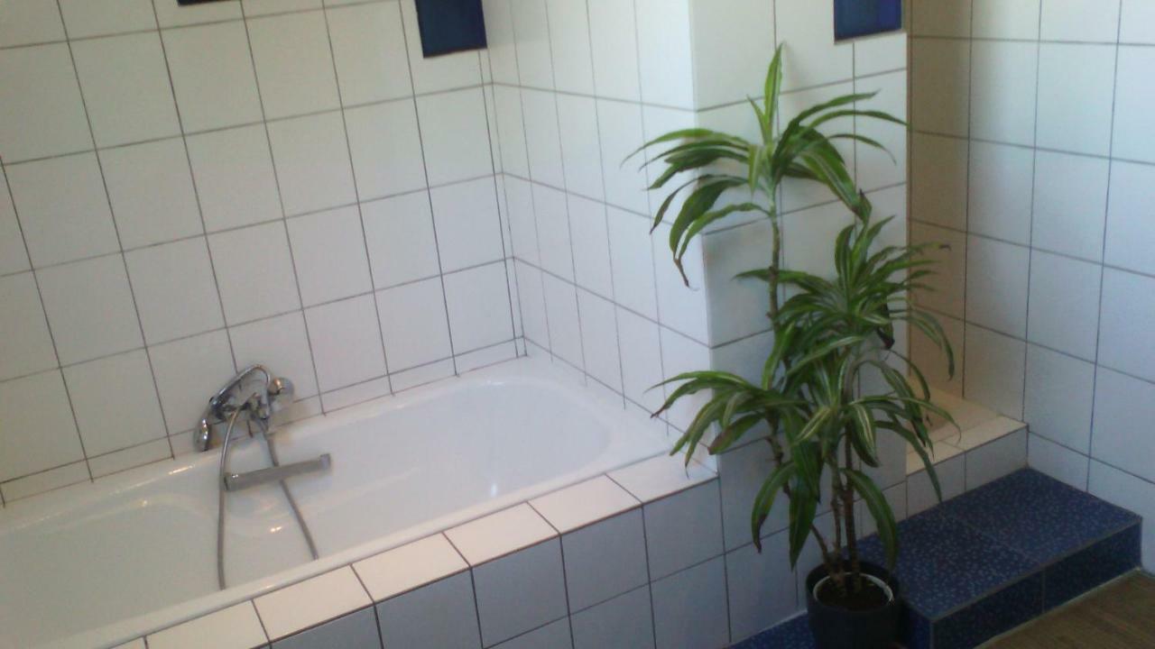 Schuttershof Heerlen - Adults Only Bed & Breakfast Exterior photo